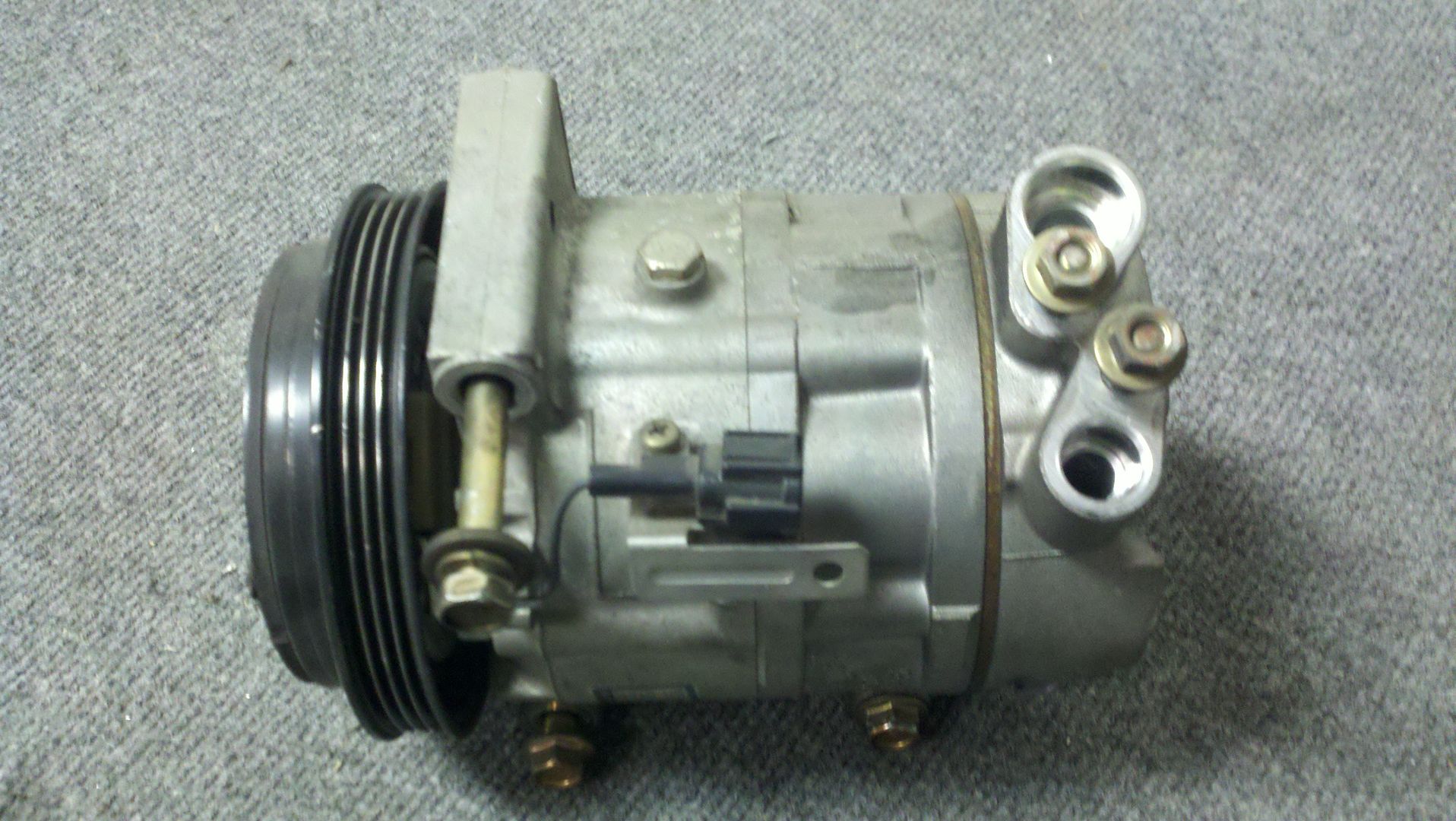 0307 Infiniti G35 A/C AC Compressor OEM