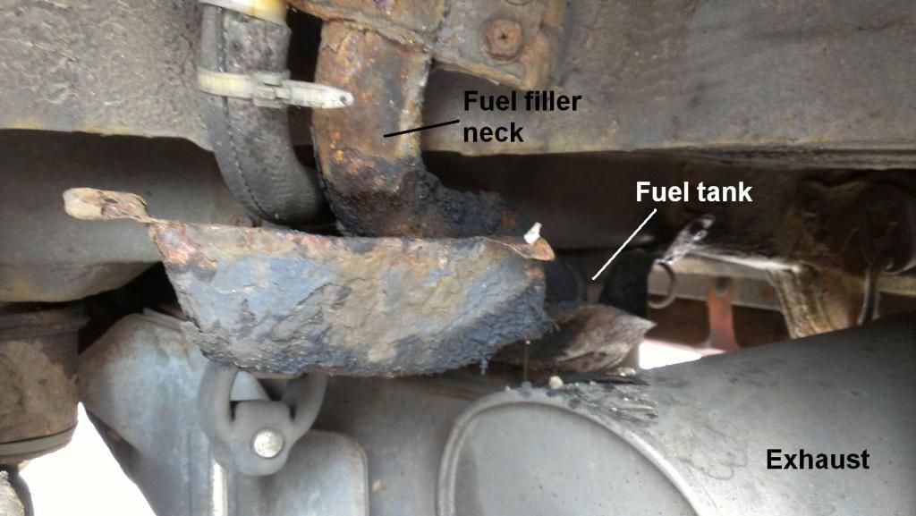 fuelfillerneck1.jpg