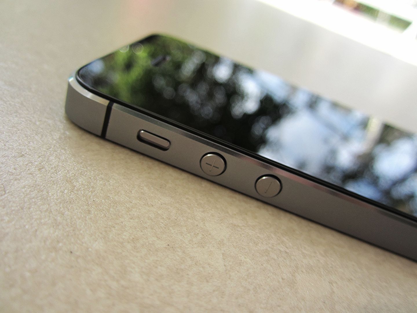 kg vào trong, đố mà biết được đó là 5 lên 5s....16/32gb...gold...gray..giá 6Txxx... - 17