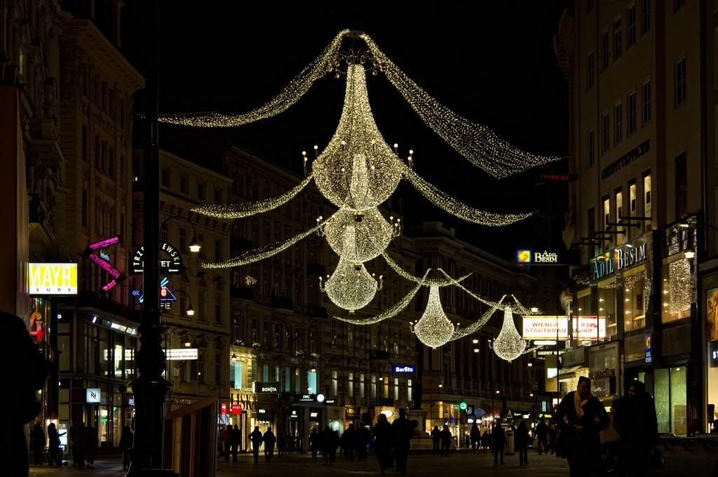 IMAGE: http://i1229.photobucket.com/albums/ee480/zavcom/Europe%202012/IMG_5882.jpg