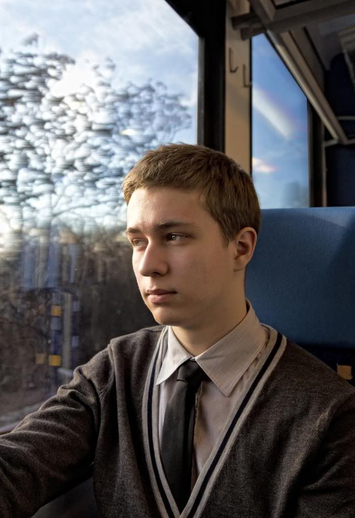 IMAGE: http://i1229.photobucket.com/albums/ee480/zavcom/People/864694.jpg