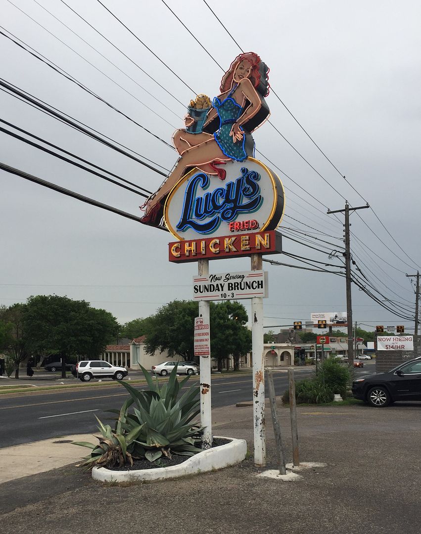 Lucy’s Fried Chicken – Taste of Disney