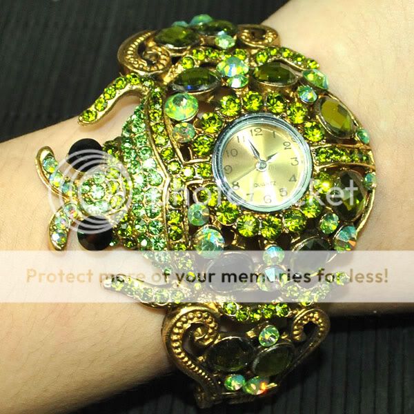 Green swarovski crystal ladybug bracelet watch 0066  