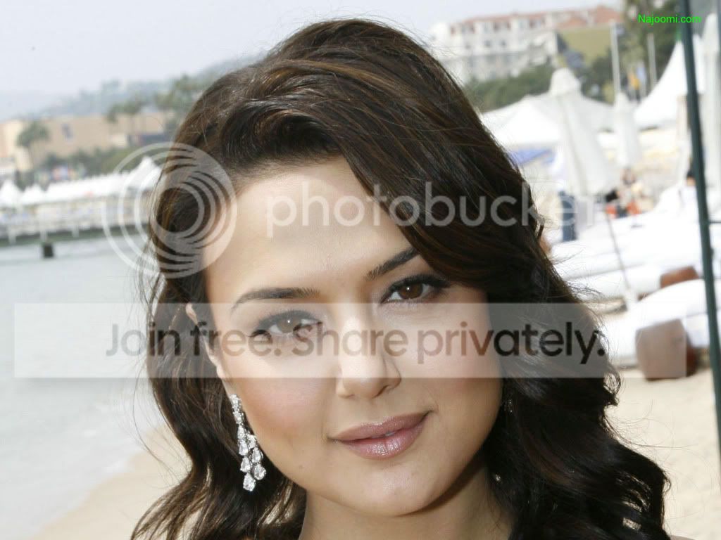 16614-Preity-Zinta.jpg