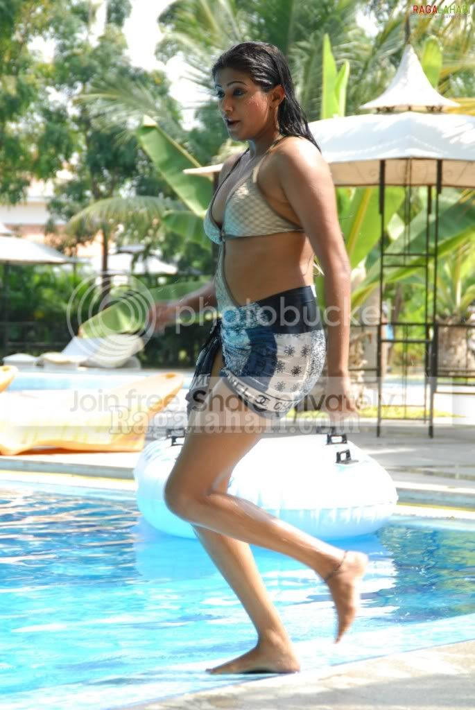 priyamani252.jpg